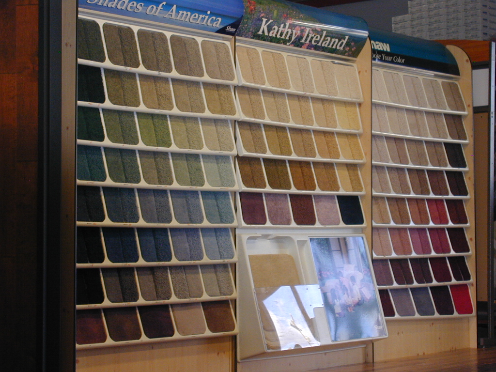 laborday Carpet Hardwood LVT Tile Flooring Installation